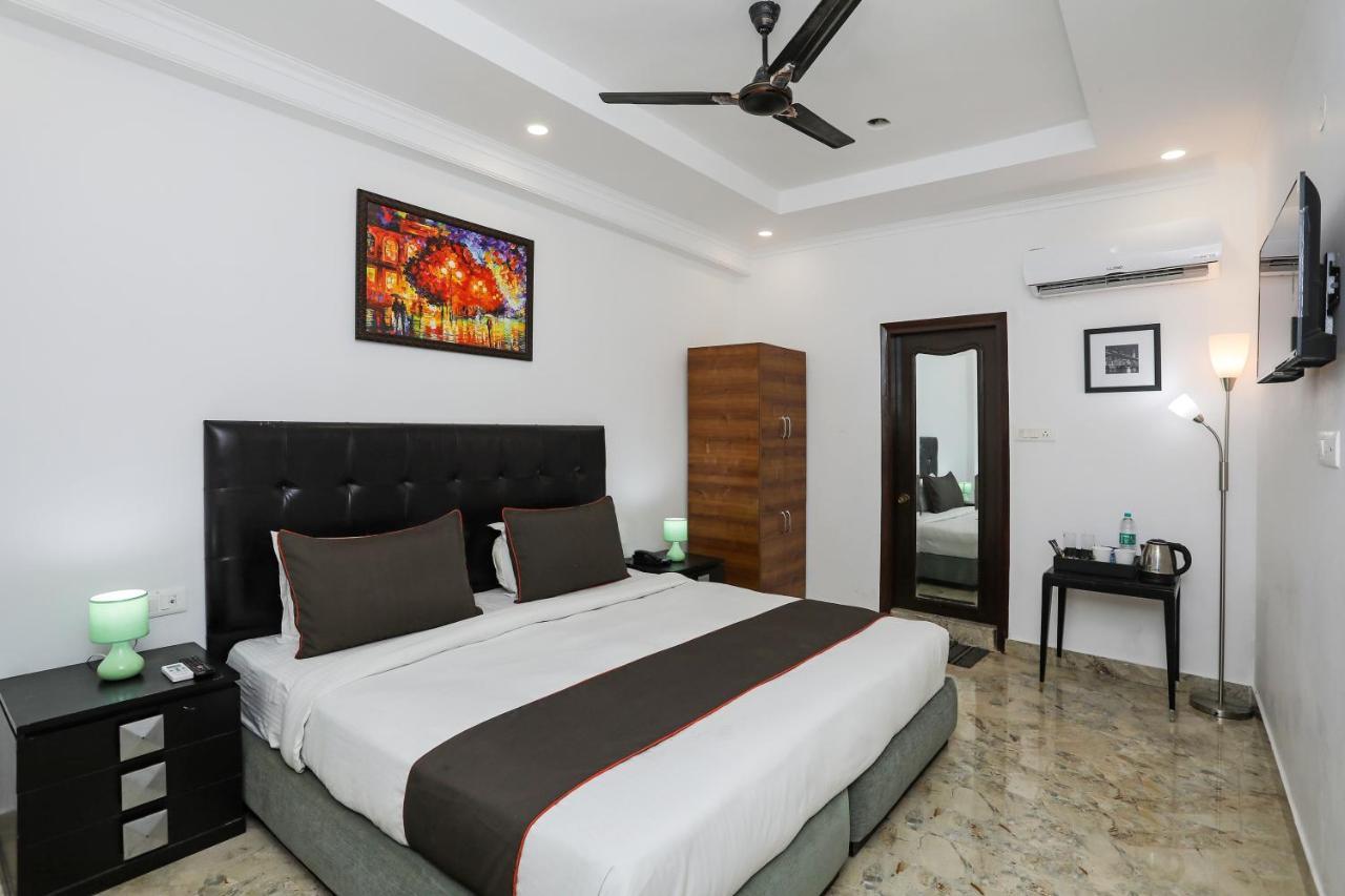 Collection O Residency Near Dwarka Sector 21 Metro Station Hotel Kapas Hera Bagian luar foto